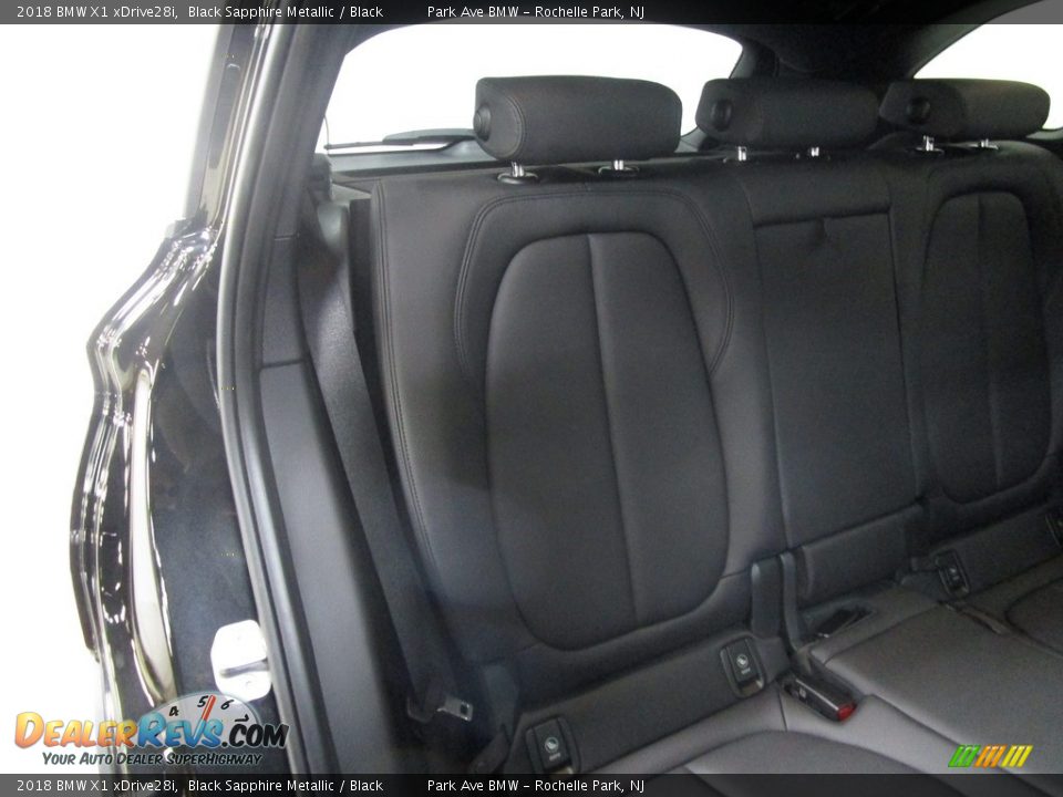 2018 BMW X1 xDrive28i Black Sapphire Metallic / Black Photo #17