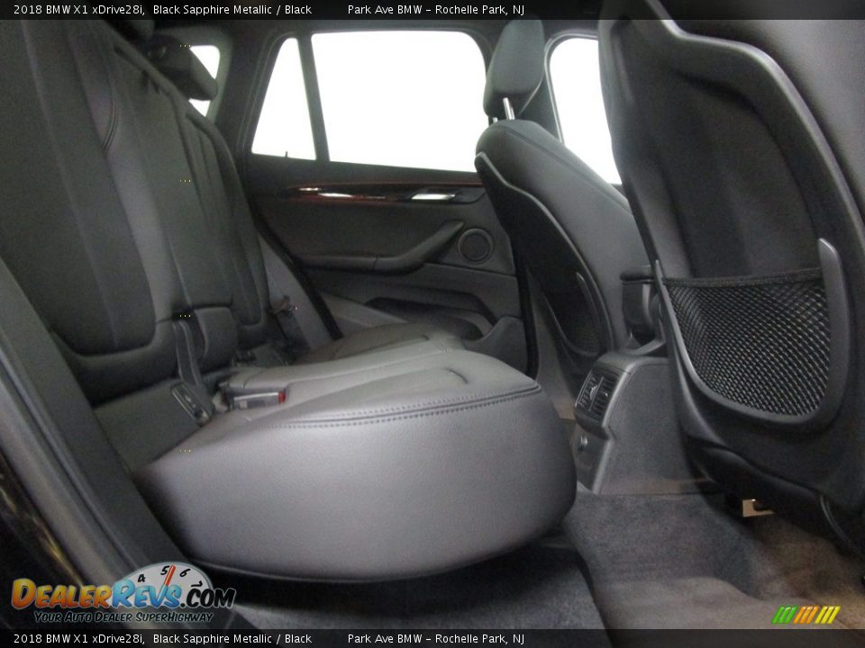2018 BMW X1 xDrive28i Black Sapphire Metallic / Black Photo #18