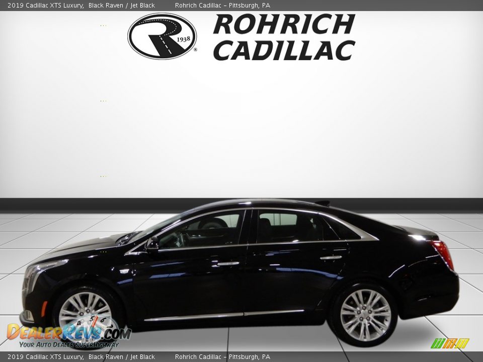 2019 Cadillac XTS Luxury Black Raven / Jet Black Photo #2