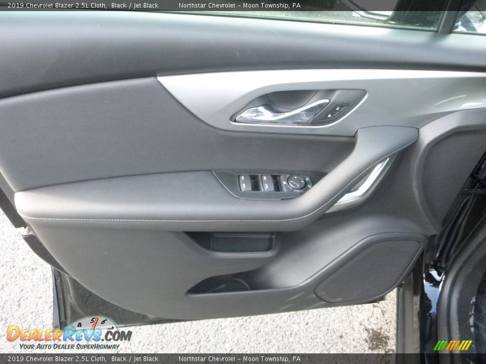 2019 Chevrolet Blazer 2.5L Cloth Black / Jet Black Photo #15