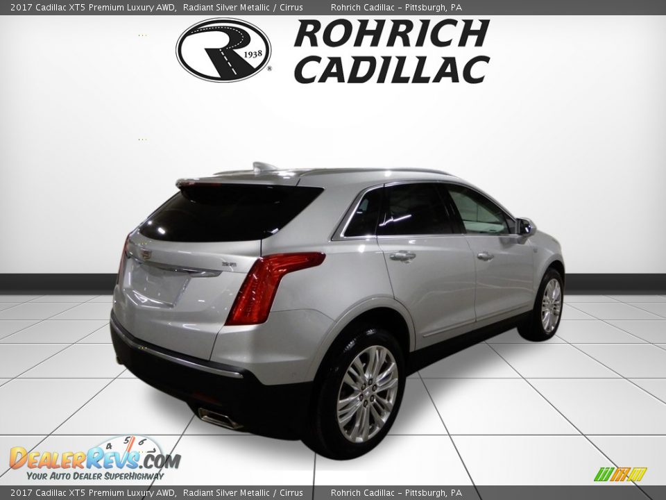 2017 Cadillac XT5 Premium Luxury AWD Radiant Silver Metallic / Cirrus Photo #5