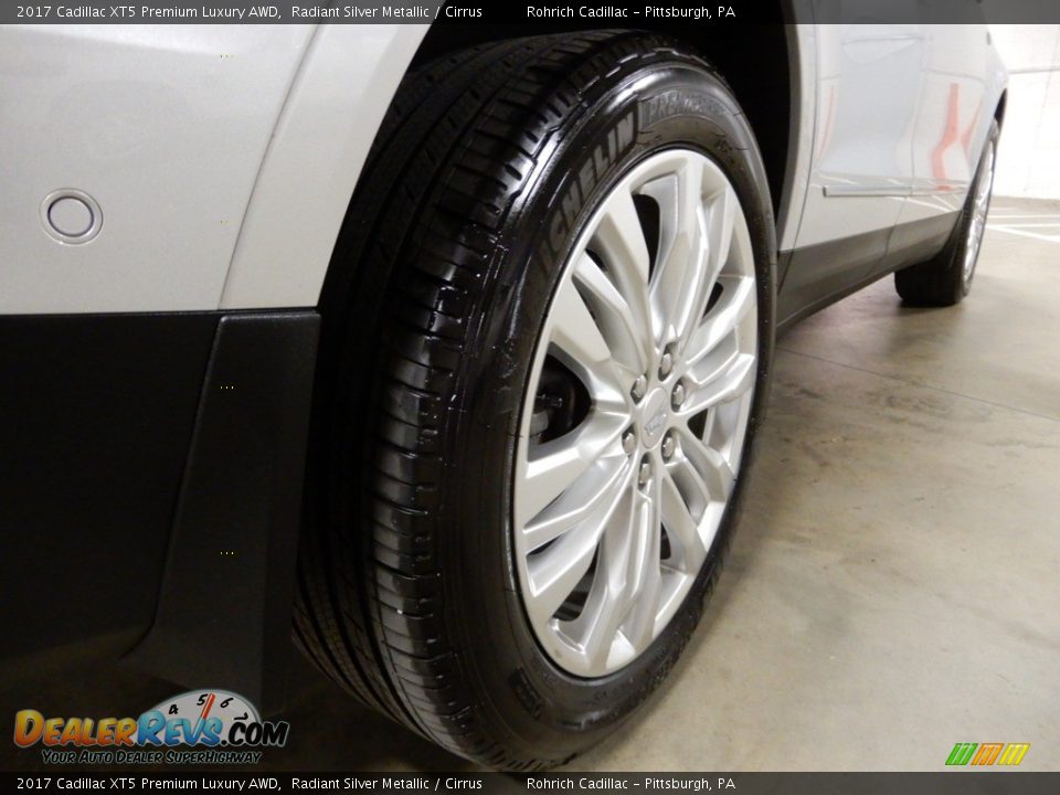 2017 Cadillac XT5 Premium Luxury AWD Radiant Silver Metallic / Cirrus Photo #12