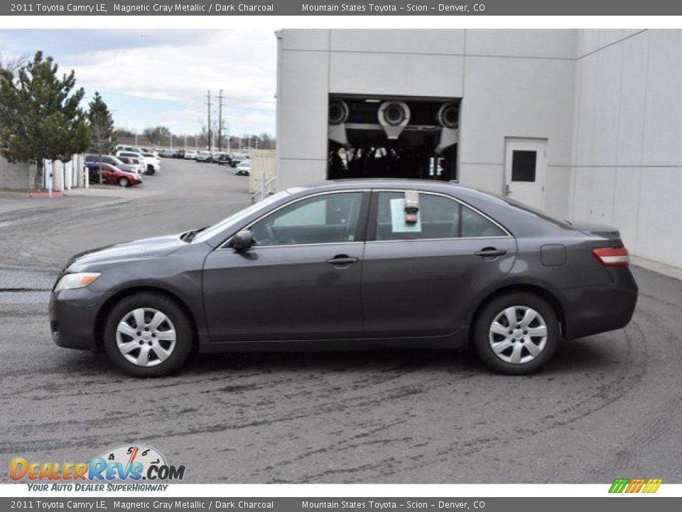2011 Toyota Camry LE Magnetic Gray Metallic / Dark Charcoal Photo #3