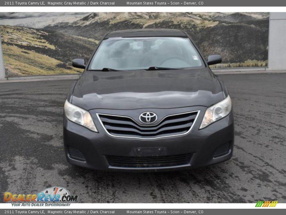 2011 Toyota Camry LE Magnetic Gray Metallic / Dark Charcoal Photo #8