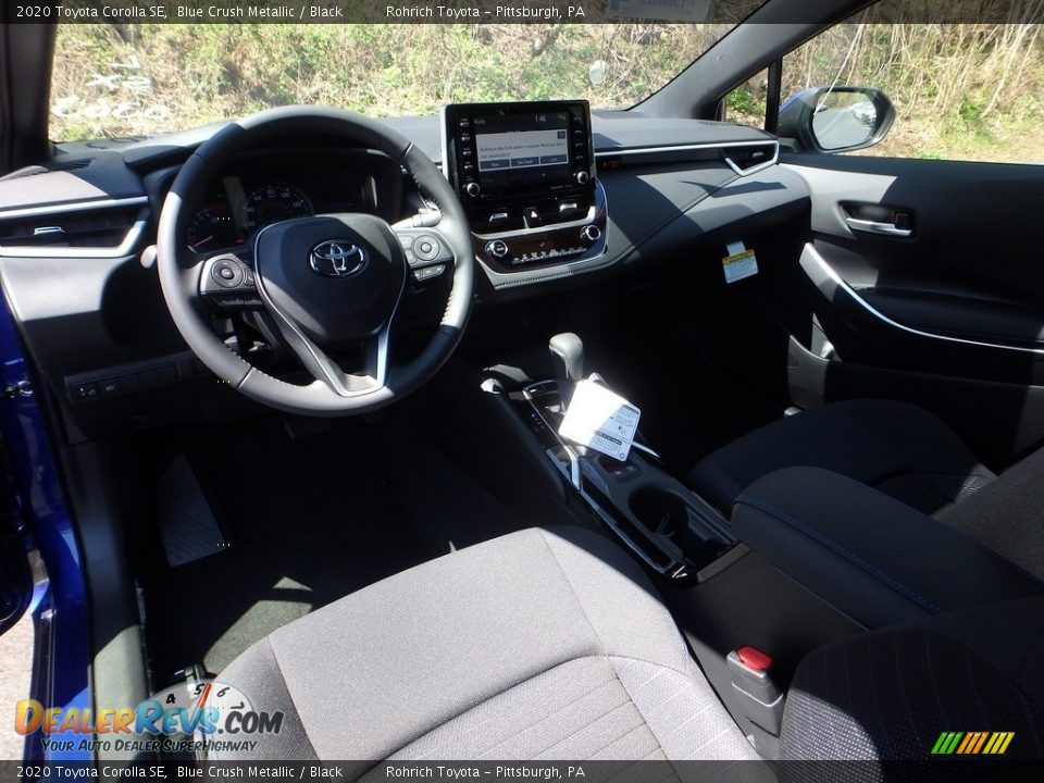 Front Seat of 2020 Toyota Corolla SE Photo #8