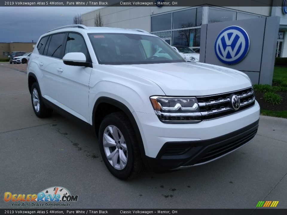 2019 Volkswagen Atlas S 4Motion Pure White / Titan Black Photo #1