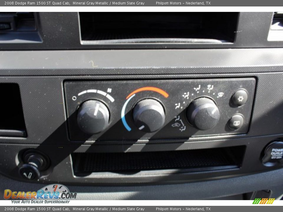2008 Dodge Ram 1500 ST Quad Cab Mineral Gray Metallic / Medium Slate Gray Photo #12