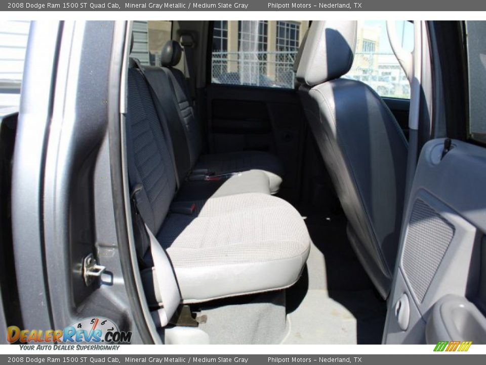 2008 Dodge Ram 1500 ST Quad Cab Mineral Gray Metallic / Medium Slate Gray Photo #21