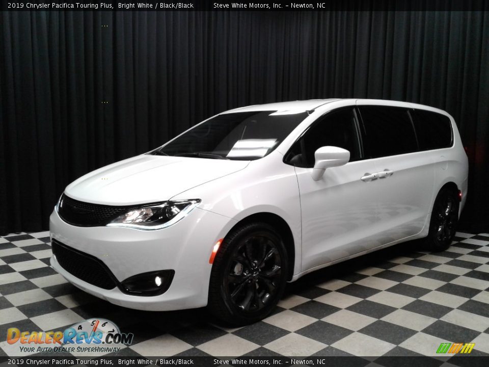 2019 Chrysler Pacifica Touring Plus Bright White / Black/Black Photo #2