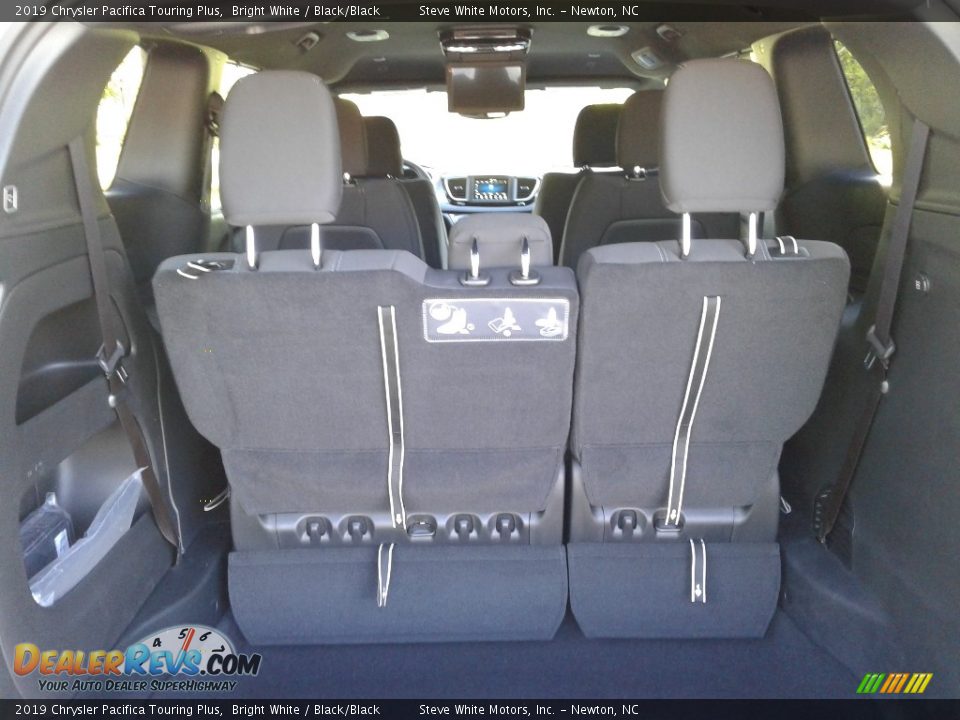 2019 Chrysler Pacifica Touring Plus Bright White / Black/Black Photo #14