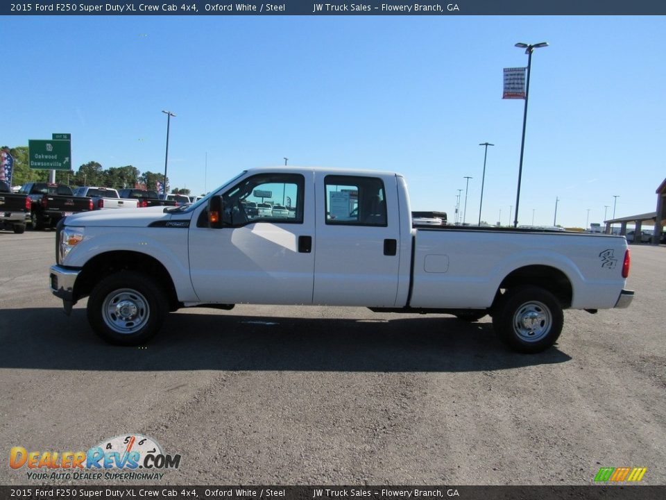 2015 Ford F250 Super Duty XL Crew Cab 4x4 Oxford White / Steel Photo #2