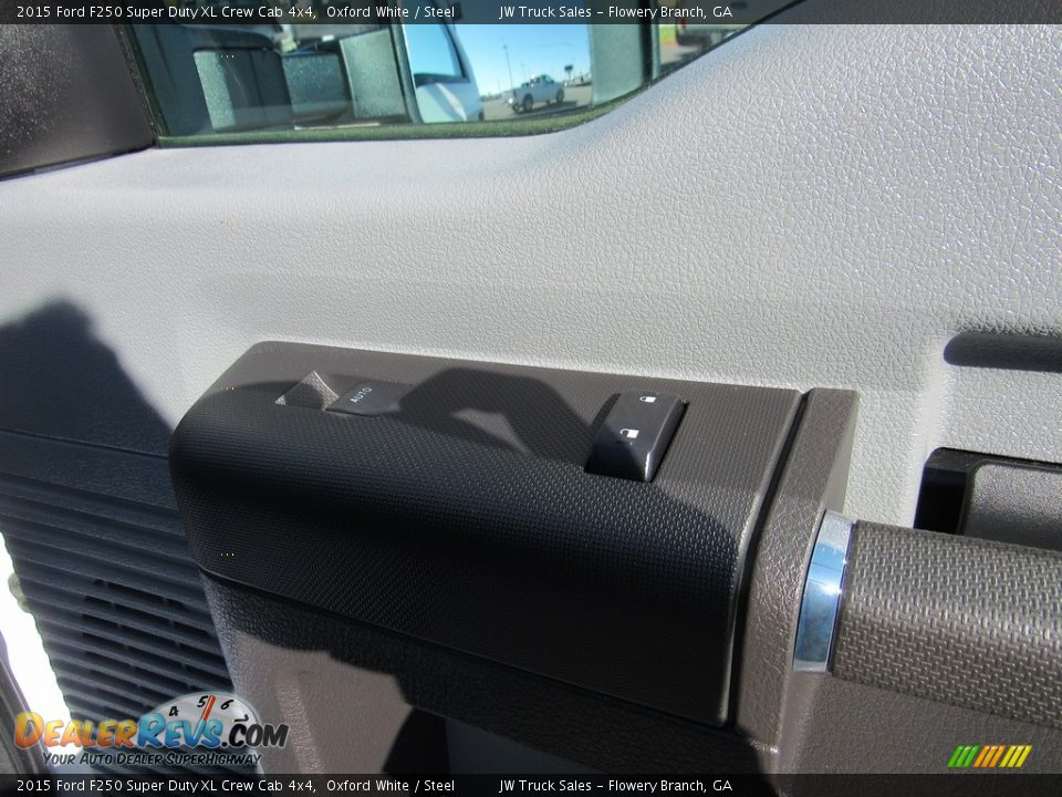 2015 Ford F250 Super Duty XL Crew Cab 4x4 Oxford White / Steel Photo #11