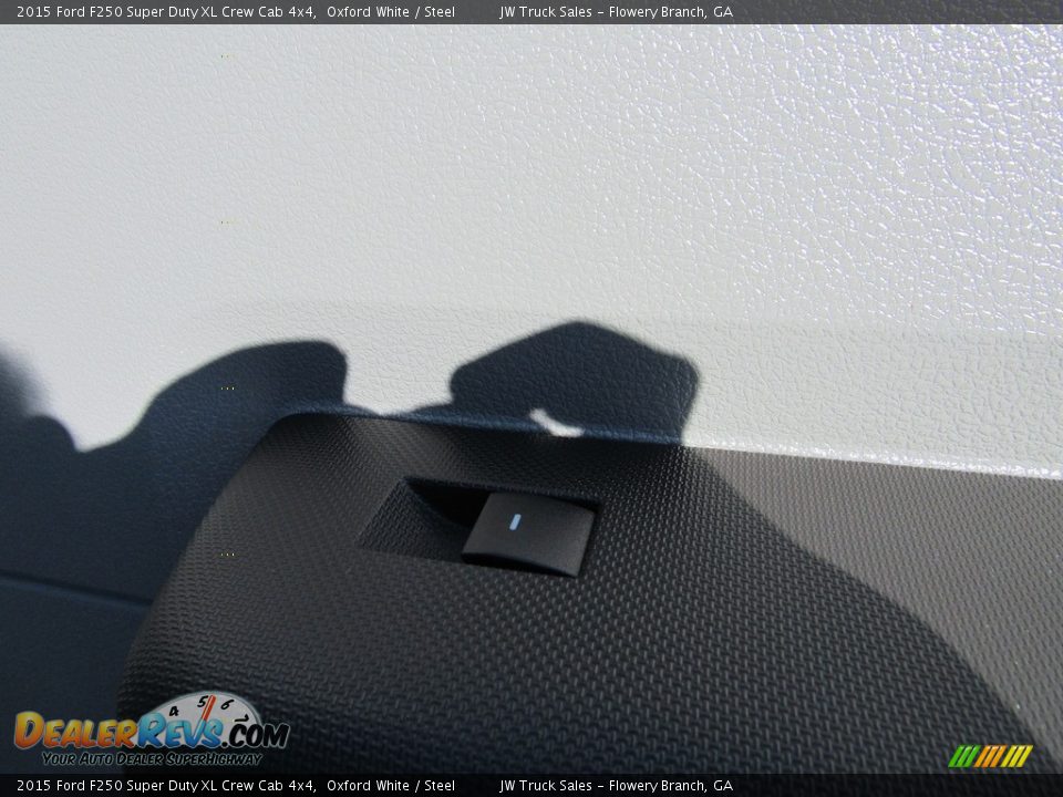 2015 Ford F250 Super Duty XL Crew Cab 4x4 Oxford White / Steel Photo #31