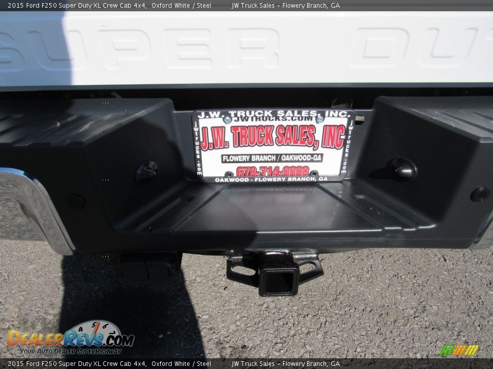 2015 Ford F250 Super Duty XL Crew Cab 4x4 Oxford White / Steel Photo #33