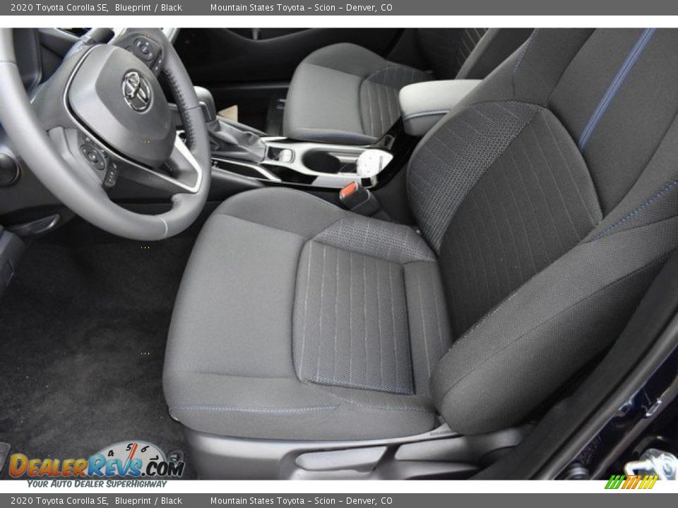 Front Seat of 2020 Toyota Corolla SE Photo #6