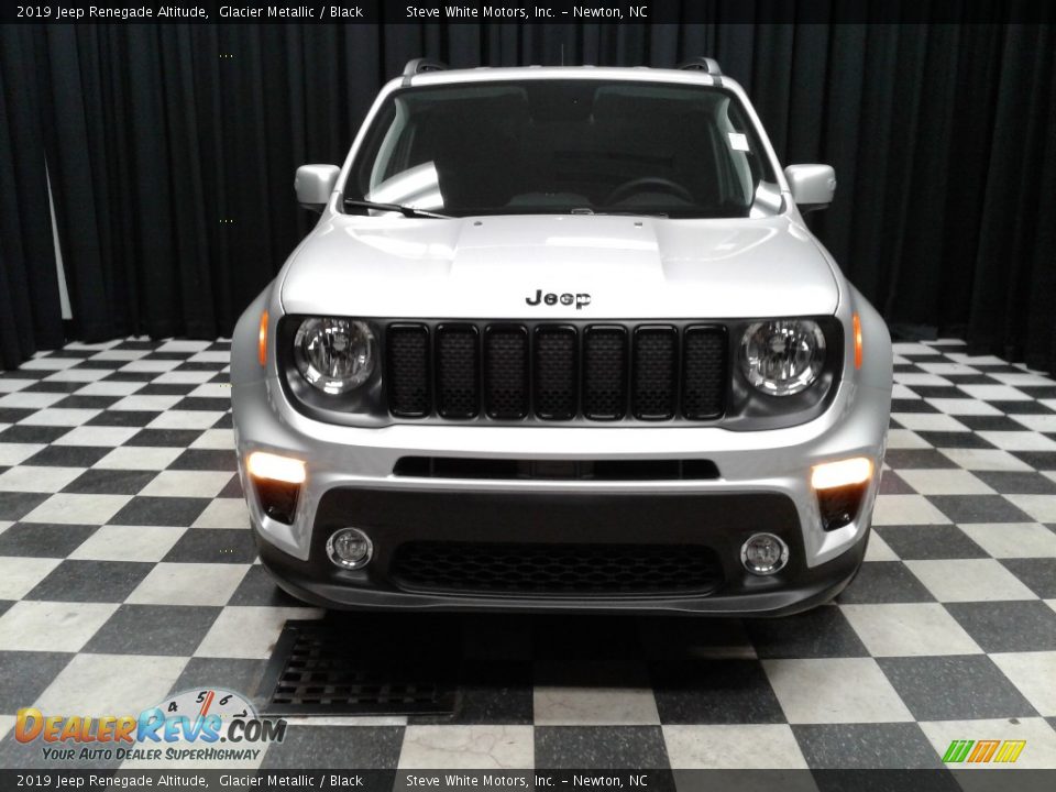 2019 Jeep Renegade Altitude Glacier Metallic / Black Photo #3