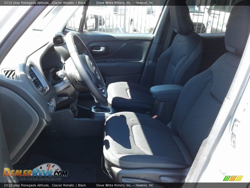 2019 Jeep Renegade Altitude Glacier Metallic / Black Photo #10