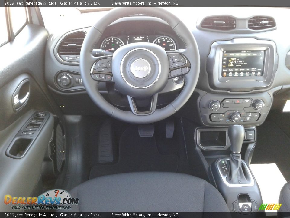 2019 Jeep Renegade Altitude Glacier Metallic / Black Photo #26