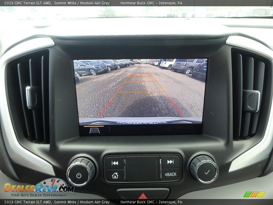 Controls of 2019 GMC Terrain SLT AWD Photo #19