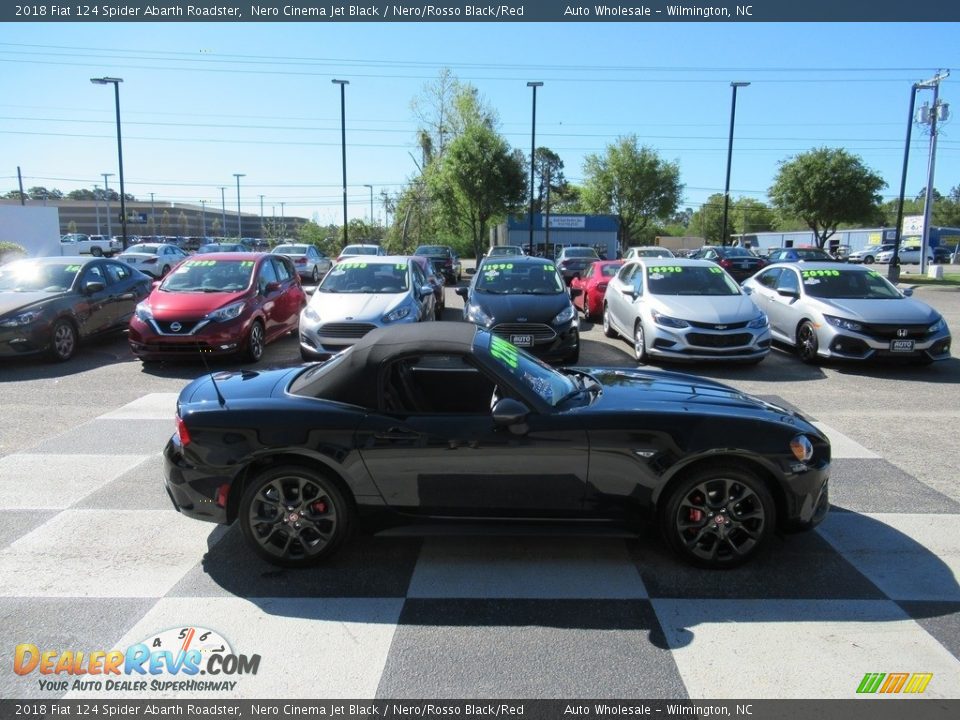 2018 Fiat 124 Spider Abarth Roadster Nero Cinema Jet Black / Nero/Rosso Black/Red Photo #3