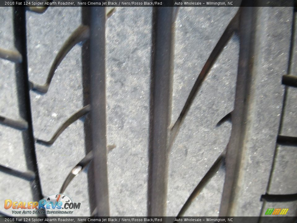 2018 Fiat 124 Spider Abarth Roadster Nero Cinema Jet Black / Nero/Rosso Black/Red Photo #9