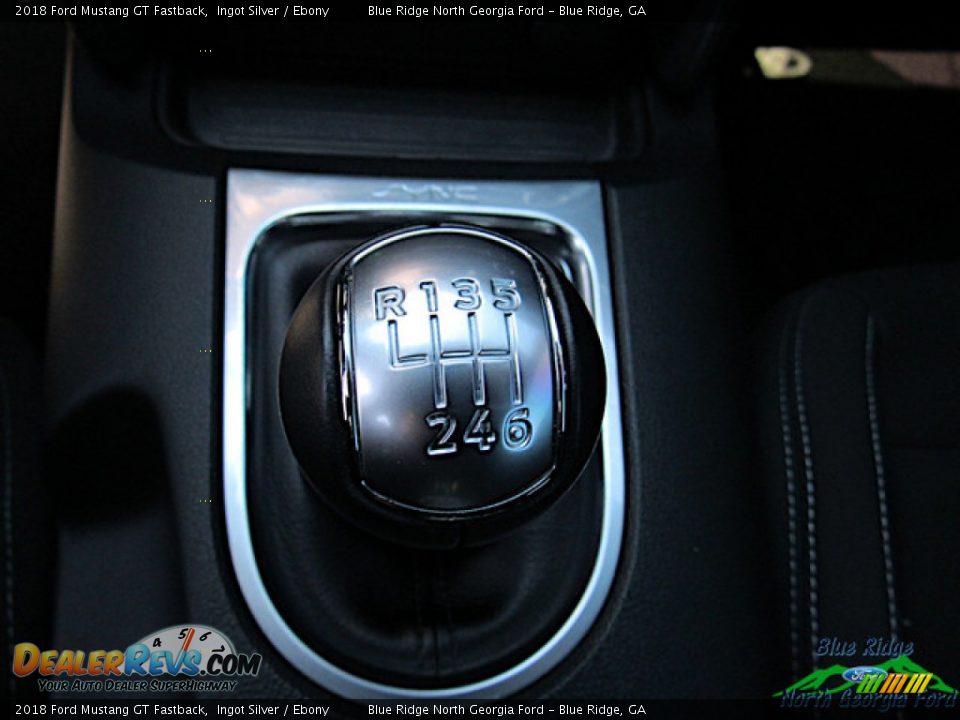 2018 Ford Mustang GT Fastback Shifter Photo #27