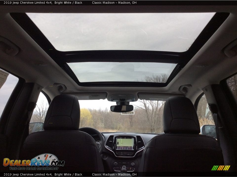 2019 Jeep Cherokee Limited 4x4 Bright White / Black Photo #20