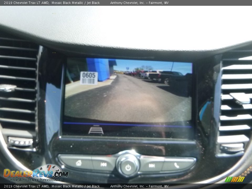2019 Chevrolet Trax LT AWD Mosaic Black Metallic / Jet Black Photo #16