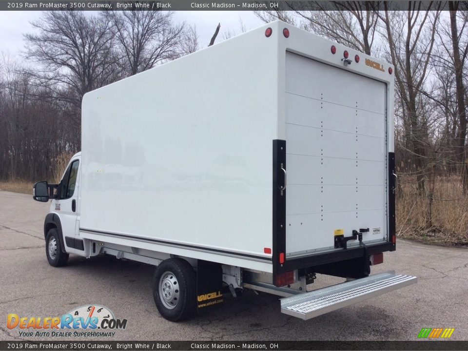 2019 Ram ProMaster 3500 Cutaway Bright White / Black Photo #4