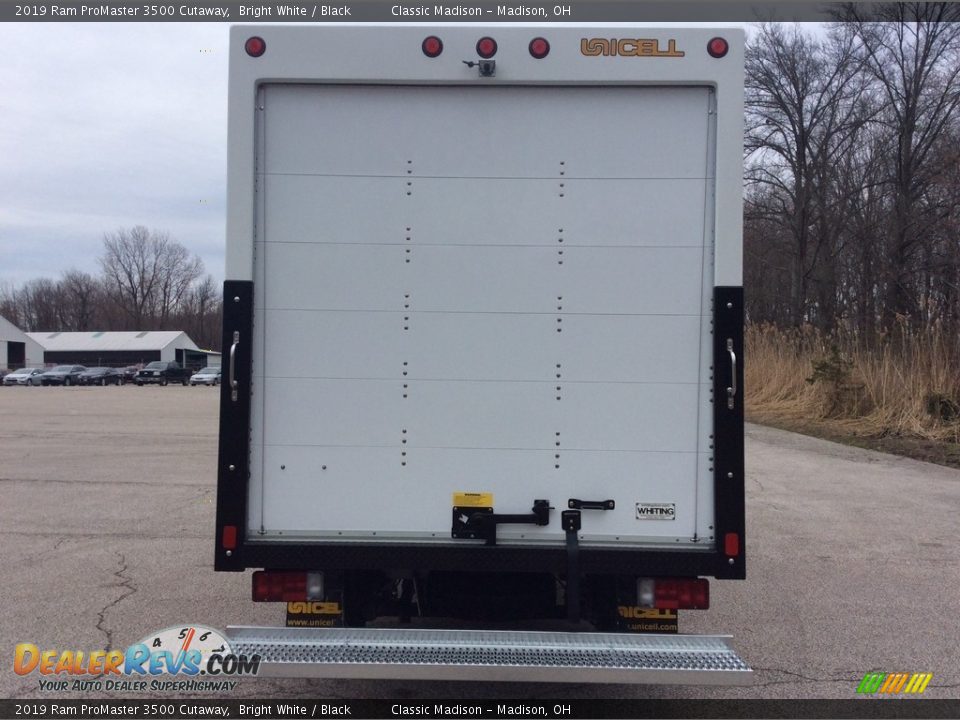 2019 Ram ProMaster 3500 Cutaway Bright White / Black Photo #5
