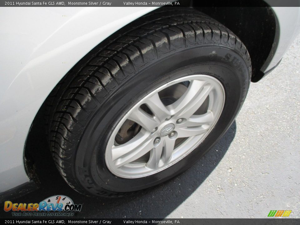2011 Hyundai Santa Fe GLS AWD Moonstone Silver / Gray Photo #7