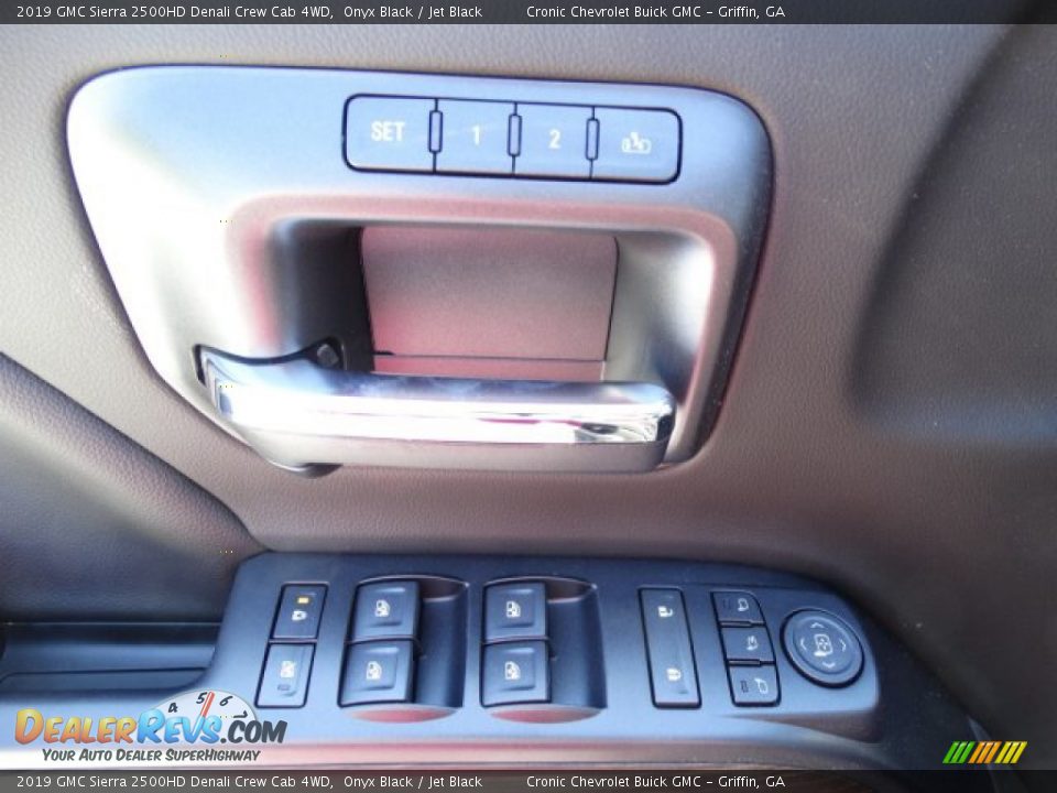 2019 GMC Sierra 2500HD Denali Crew Cab 4WD Onyx Black / Jet Black Photo #16