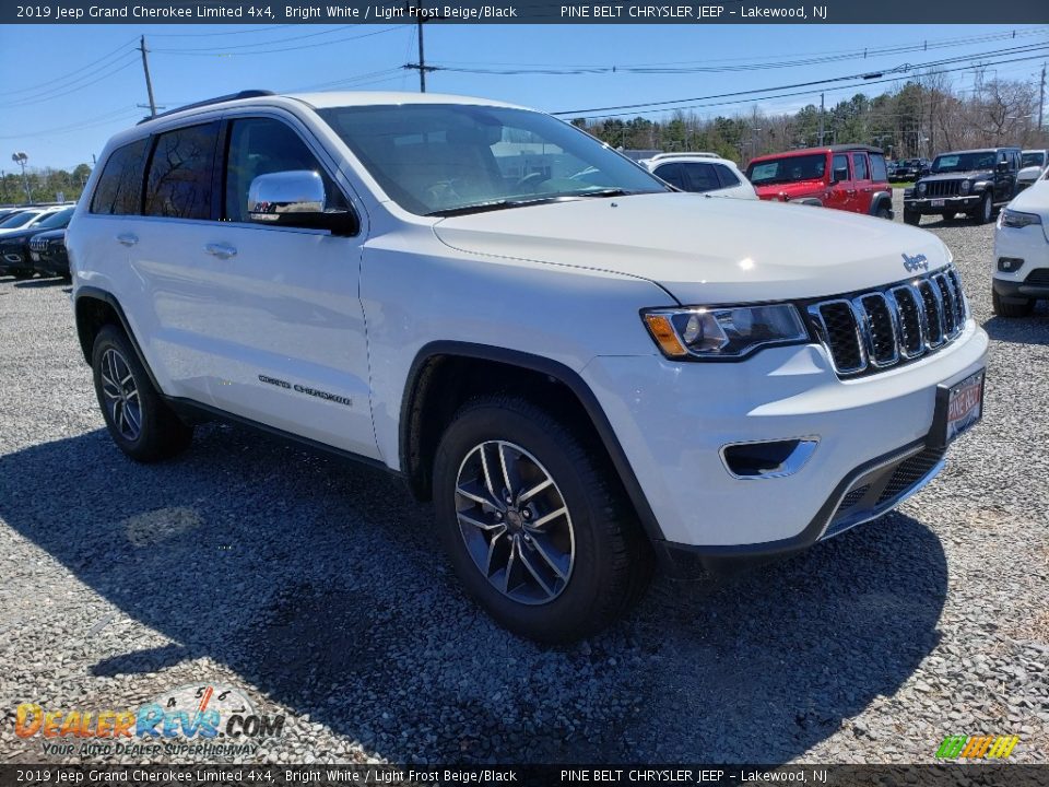 2019 Jeep Grand Cherokee Limited 4x4 Bright White / Light Frost Beige/Black Photo #1