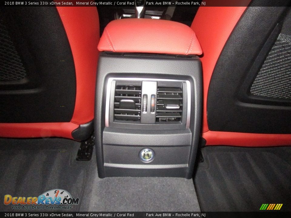 2018 BMW 3 Series 330i xDrive Sedan Mineral Grey Metallic / Coral Red Photo #18