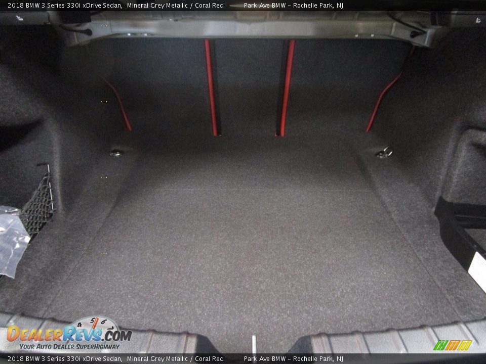 2018 BMW 3 Series 330i xDrive Sedan Mineral Grey Metallic / Coral Red Photo #19