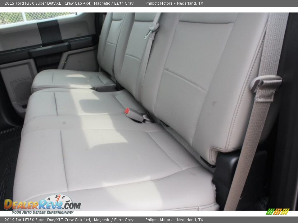2019 Ford F350 Super Duty XLT Crew Cab 4x4 Magnetic / Earth Gray Photo #17