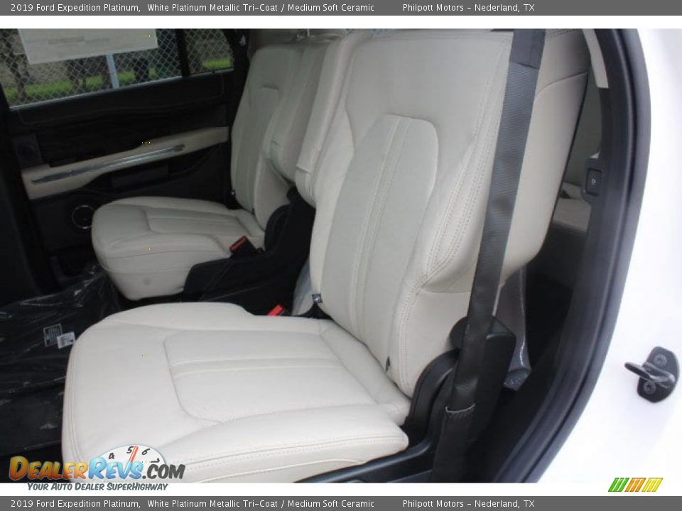 2019 Ford Expedition Platinum White Platinum Metallic Tri-Coat / Medium Soft Ceramic Photo #19