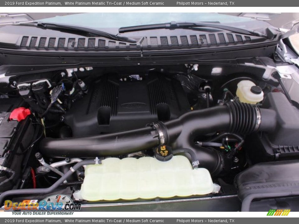 2019 Ford Expedition Platinum White Platinum Metallic Tri-Coat / Medium Soft Ceramic Photo #24