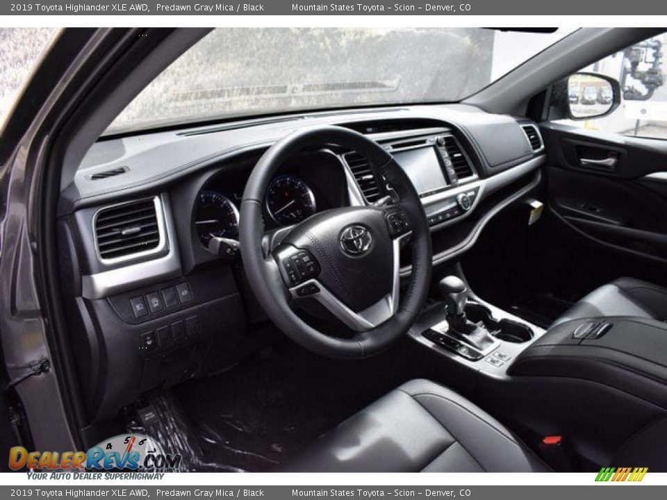2019 Toyota Highlander XLE AWD Predawn Gray Mica / Black Photo #5