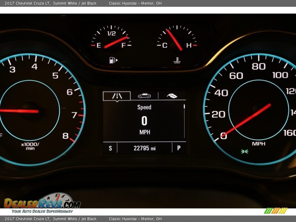 2017 Chevrolet Cruze LT Summit White / Jet Black Photo #8