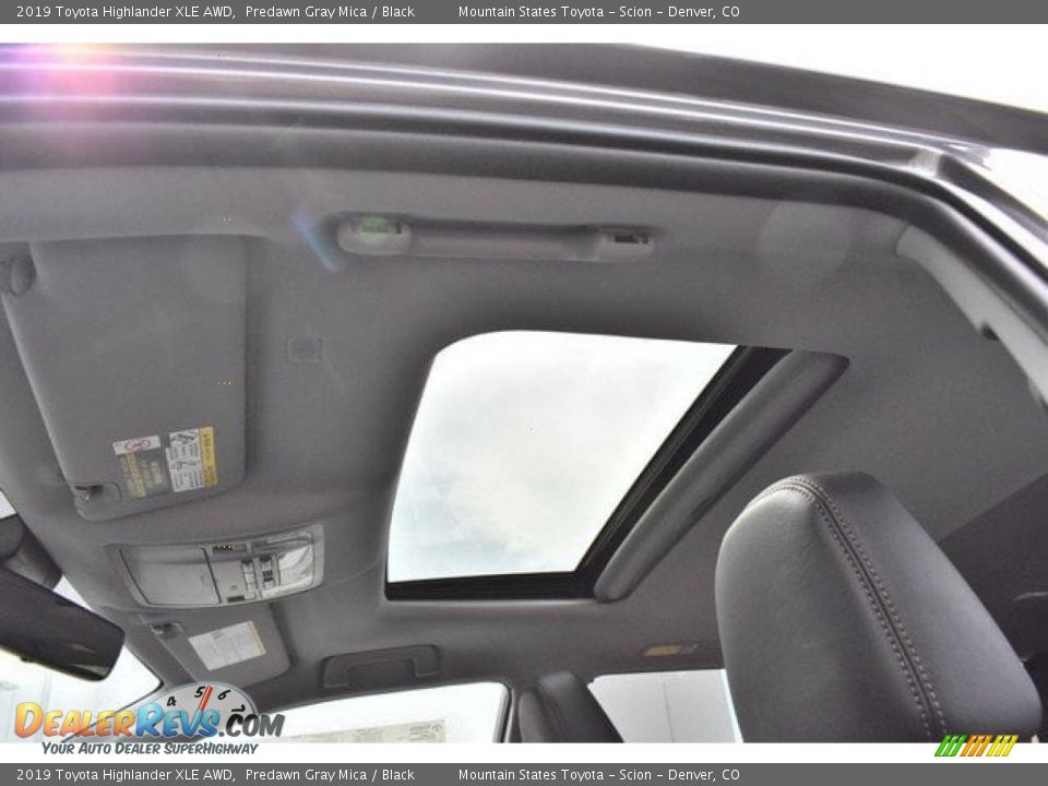 2019 Toyota Highlander XLE AWD Predawn Gray Mica / Black Photo #8