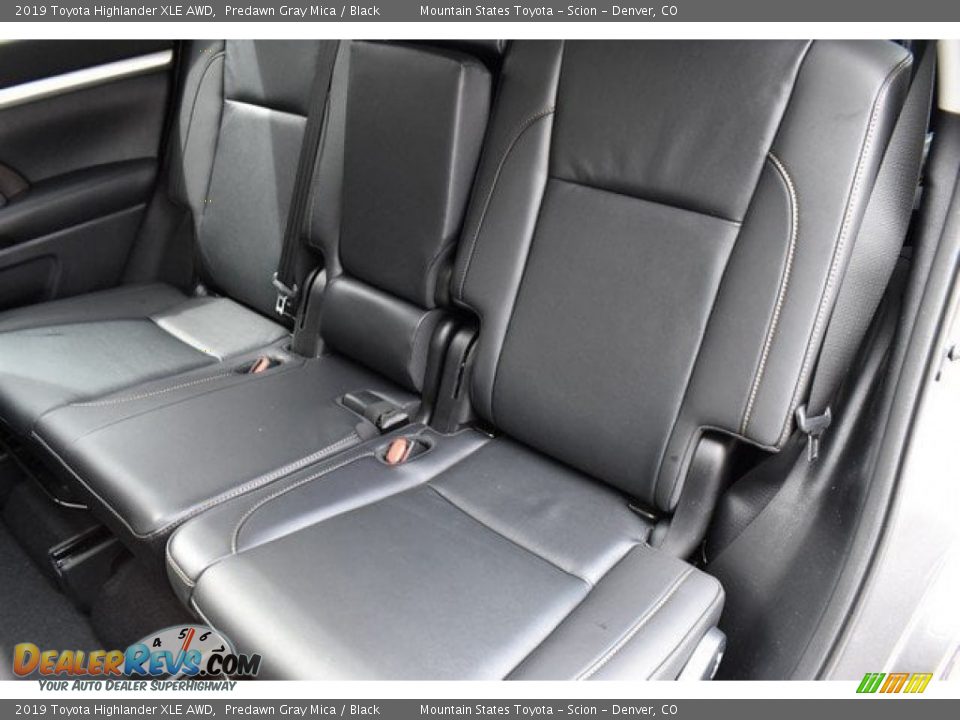 2019 Toyota Highlander XLE AWD Predawn Gray Mica / Black Photo #10