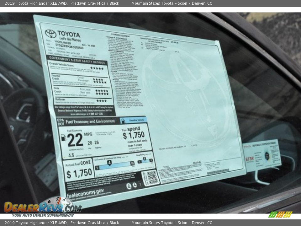 2019 Toyota Highlander XLE AWD Predawn Gray Mica / Black Photo #12
