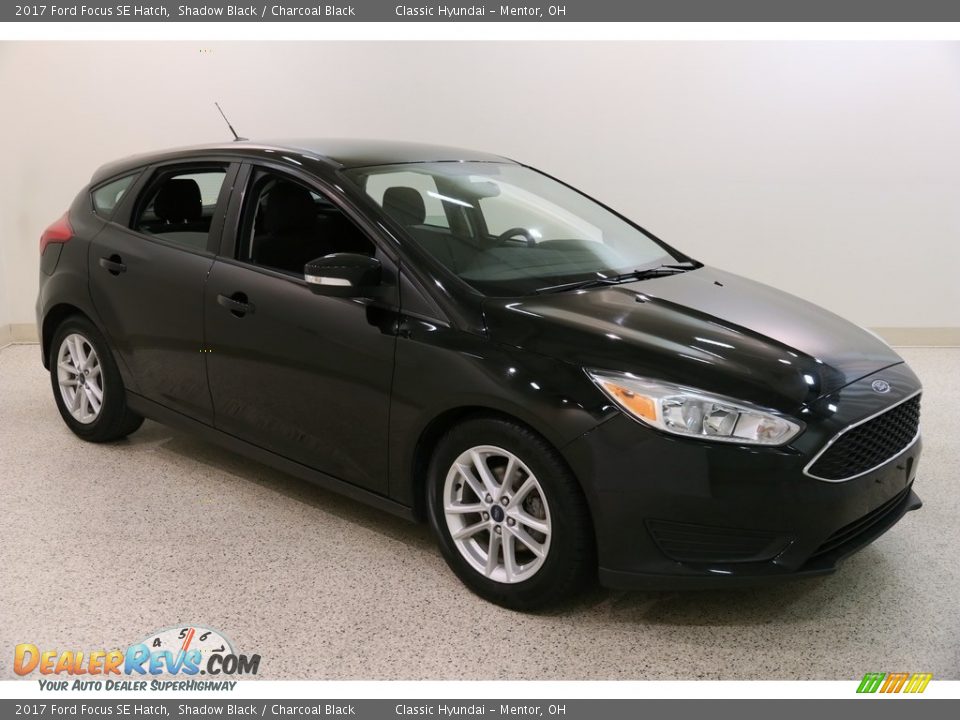 2017 Ford Focus SE Hatch Shadow Black / Charcoal Black Photo #1