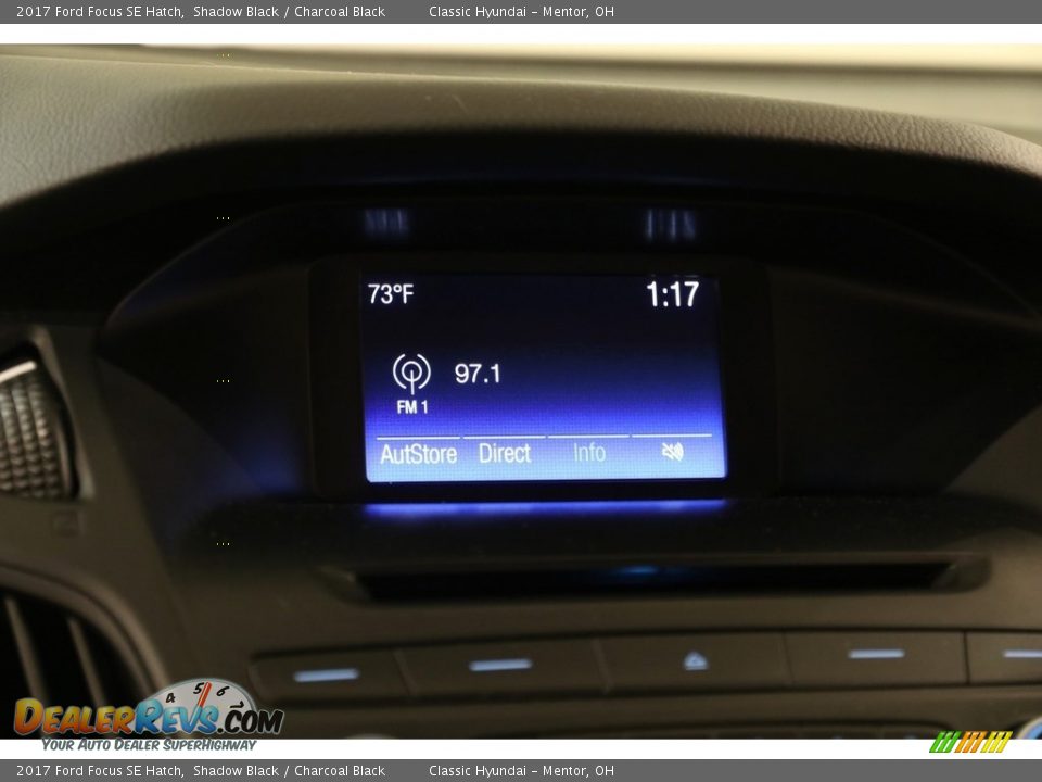 2017 Ford Focus SE Hatch Shadow Black / Charcoal Black Photo #11