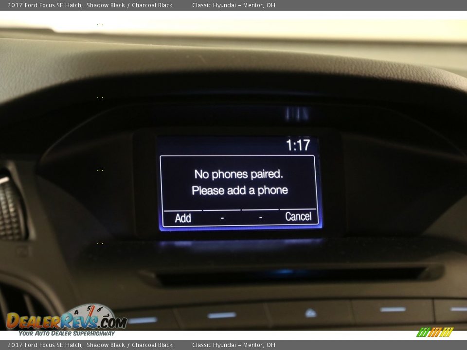 2017 Ford Focus SE Hatch Shadow Black / Charcoal Black Photo #12