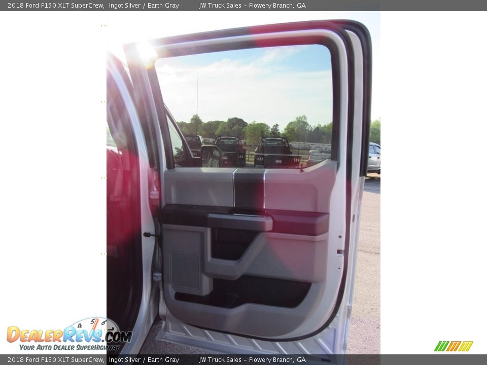2018 Ford F150 XLT SuperCrew Ingot Silver / Earth Gray Photo #28