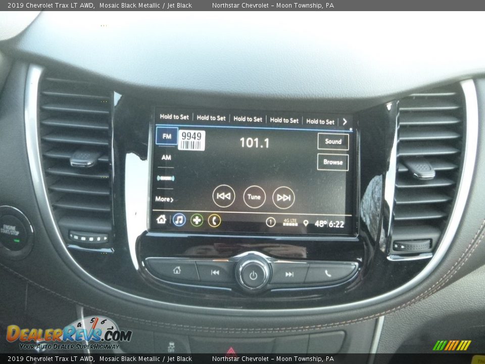 2019 Chevrolet Trax LT AWD Mosaic Black Metallic / Jet Black Photo #17