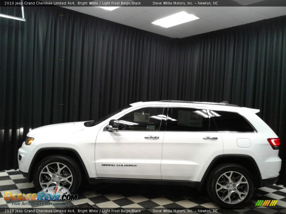2019 Jeep Grand Cherokee Limited 4x4 Bright White / Light Frost Beige/Black Photo #1