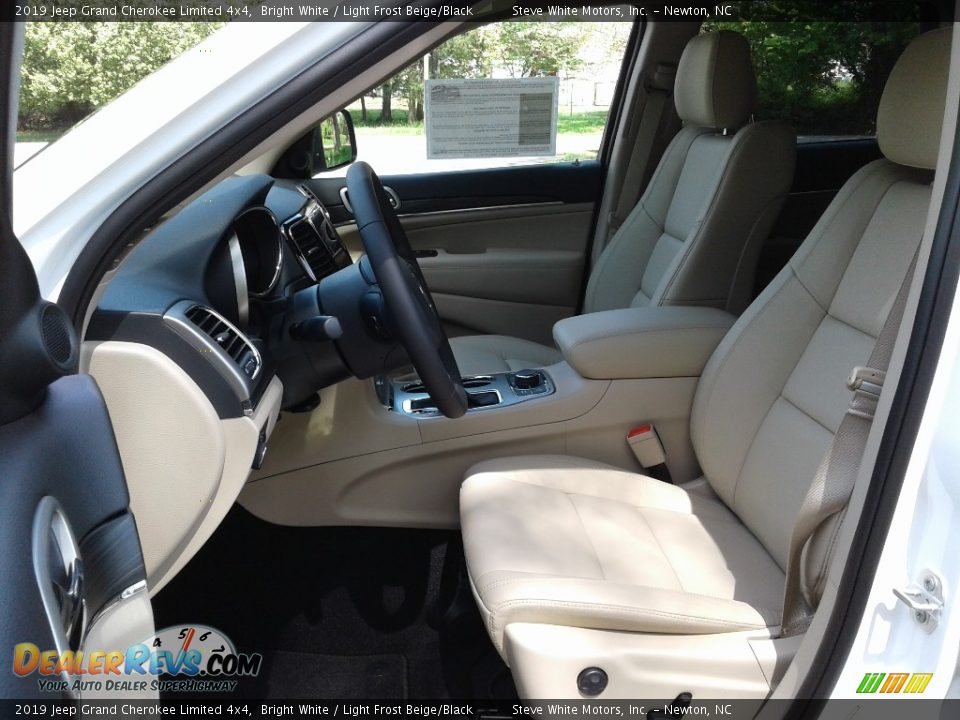 2019 Jeep Grand Cherokee Limited 4x4 Bright White / Light Frost Beige/Black Photo #10